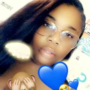 Meet your Posher, Shante